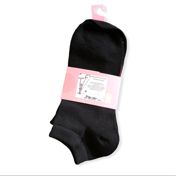 Kate Spade | 3 Pair No Show Socks NWT - Picture 2 of 4